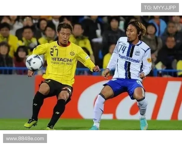 南京足球队在钻石联赛中的节奏表现分析与未来展望