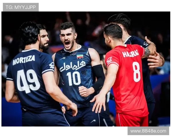 重庆篮球队以71分领跑大师赛积分榜展现强劲实力