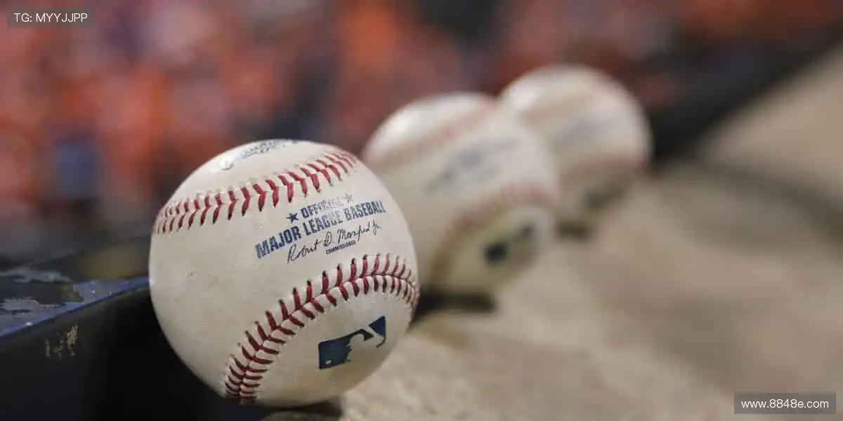 限量周边，收藏荣耀，你的专属体育记忆！🎯✨